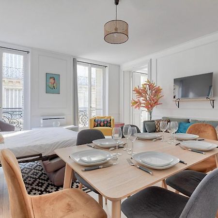 Joli Appartement Champs Elysees - 6P Párizs Kültér fotó